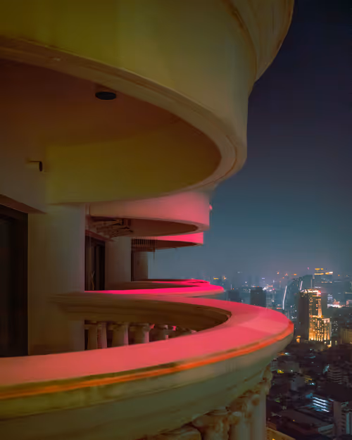 Item #105025572156970423279806083631740089086586526732791604564462751959325417144321 Media