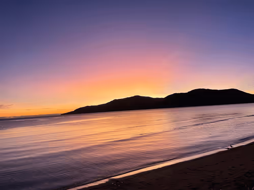 Item #5308887547321688710833188084360198400131818600681603899117015216271615066113 Media