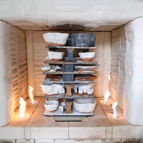Item #106575240626187170742686853966936053793387349123154221268229604009565474521089 Media