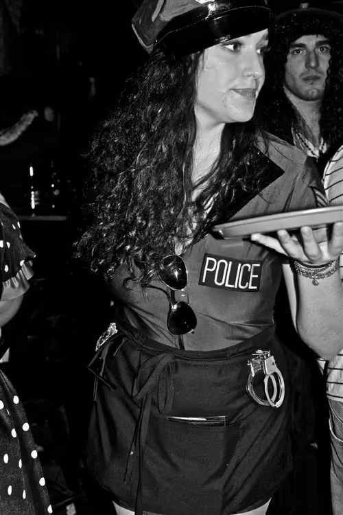 Item #40449787652065743018640773044495240111019622512701765753694832576141813874689 Media