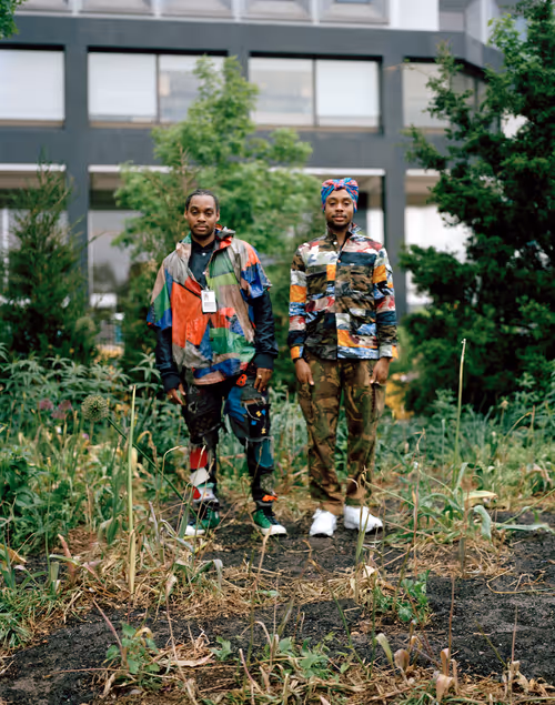 Item #55009236754177688704712285819362994549214138196257374091251074616817411424257 Media