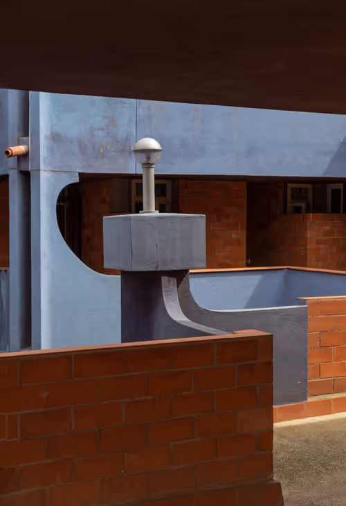 Item #73773515307052363543779810141096593187996593085491148203919191645182790467585 Media