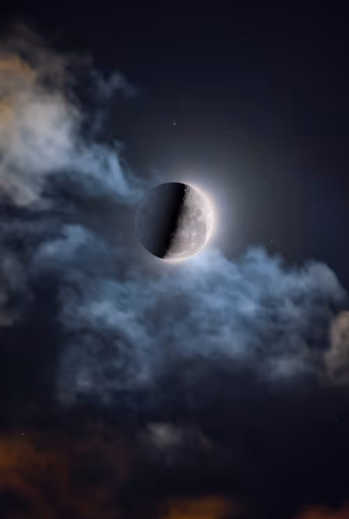 Item #31148491636585346537962268963820775448082611887353853734618727374849933574145 Media