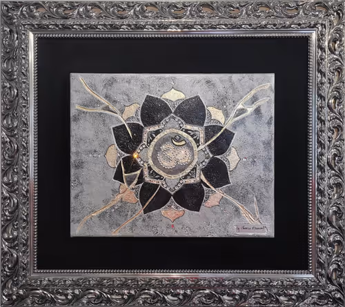 Item #40383069651065687966702752209151100573126111495884870724172957819934695489537 Media