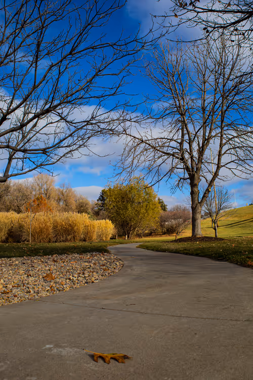 Item #19684374529110288056520570276703370007863893692966726326193838112995859759105 Media