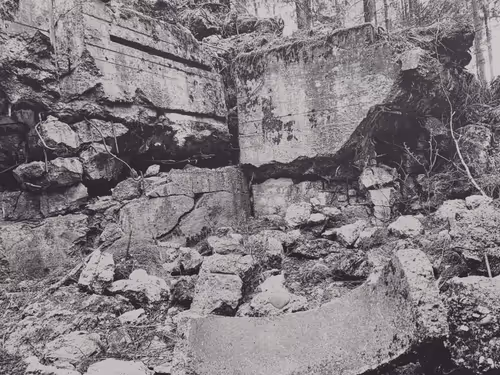 Item #105824048542883402372439637698233055099864619322085015812038144094568150204417 Media