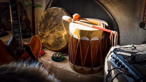 Item #69779279793312991240489662721218422936190169407892673104950858348166148784129 Media