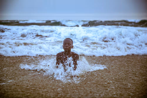 Item #88552179353979696453150341328707637811984053604598525873987756150893922222081 Media