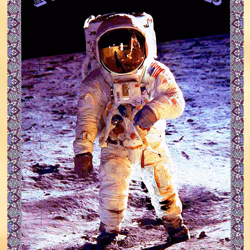 Item #43491420902550312144531220926816905712993913089726861711992935511975404765185 Media