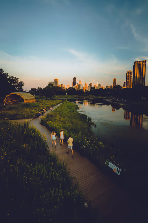 Item #109478474405784332882993756468962506639116552558586330549011791812531144622081 Media