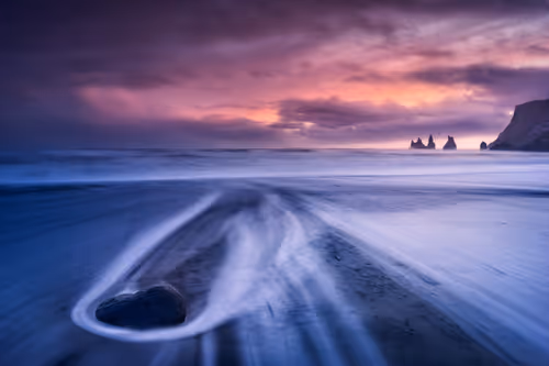 Item #33905874090819082513688943538230910820806372635716531311002980246522028883969 Media