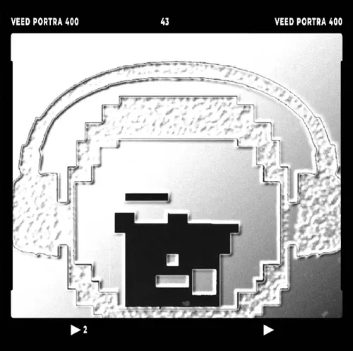 Item #72273802230444705612246186475085833546513745456778563583716717566352422862849 Media