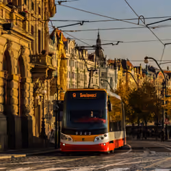 No.9 Tram