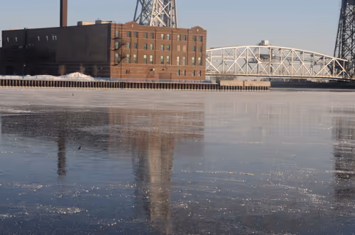 Item #77583281568737235436217946850455306889185240163730885588302184208687576383489 Media