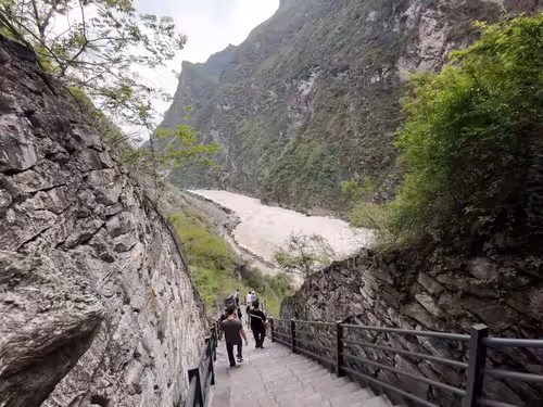 Item #29163337049316472600646625082166532123403460386461624315737569991841982447617 Media