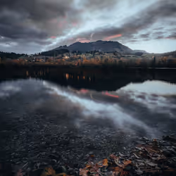 57838873307730799033635906984496396884478891164141472861664138689220406411289