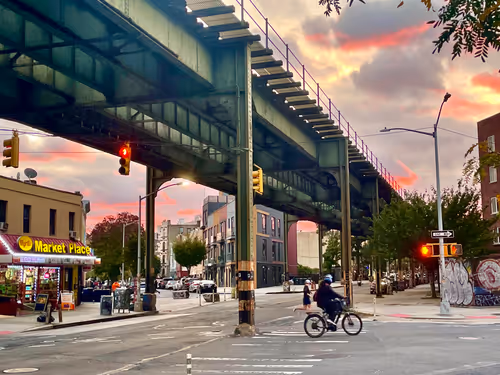 Item #46165039253768007082399740641195616512742564735458556676886734415168186351617 Media