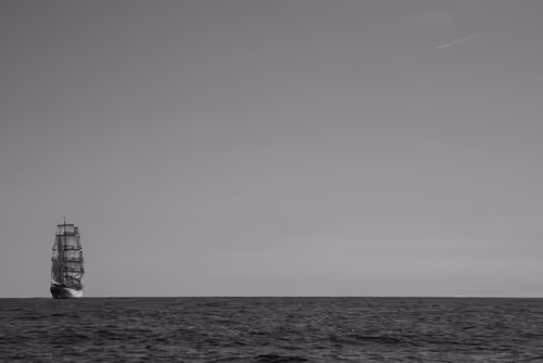 Item #34110083671509346653453586160941404072216291014688644284046702177876443136001 Media