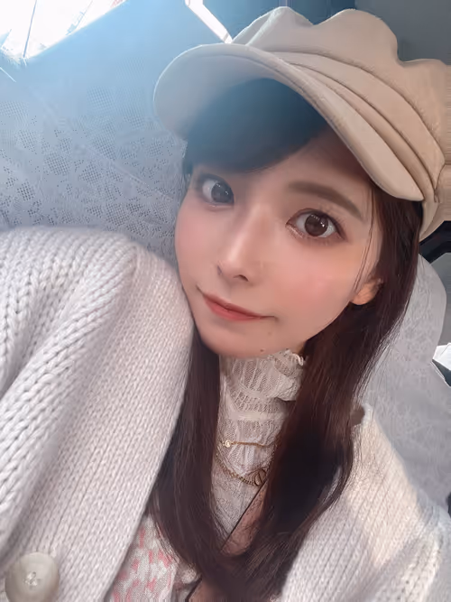 Item #84121289081958468684343997734683858451826841711285640041724668474239343394817 Media