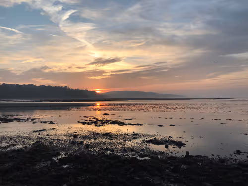 Item #27084933220052464444654272208762827039666035184275575188108591532720481370113 Media