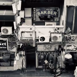 001 - Barber shop