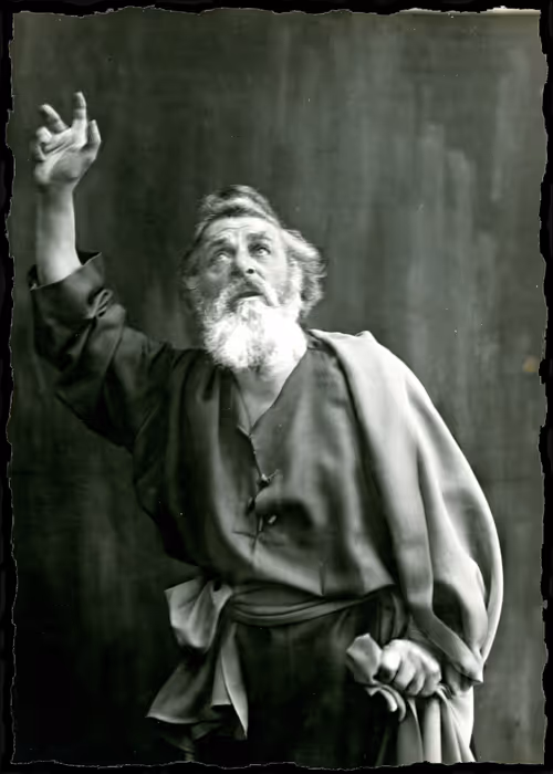 Item #53706928691254762146415968452705327218732098500173756141491068781535139201025 Media