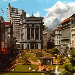 Decentralized Times #3 - 1950s Singapore : City Hall