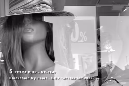 Item #81207412635846640326017366980415821169681077188680122042567003865340664872961 Media