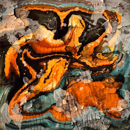 Item #104837478941086639880617134264036724313791188208424415548610208136066525822977 Media