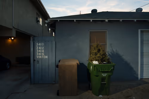 Item #97596376492587480991564299989885194485729582935183473269224319395958236381185 Media