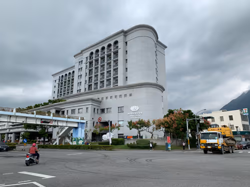 Item #105322358618701185533743754469895824107639028648078310589264470465290992353281 Media