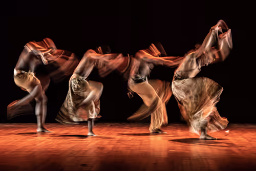 Item #8965084879782408440005669517888823782718184541858268039884352635909156372481 Media