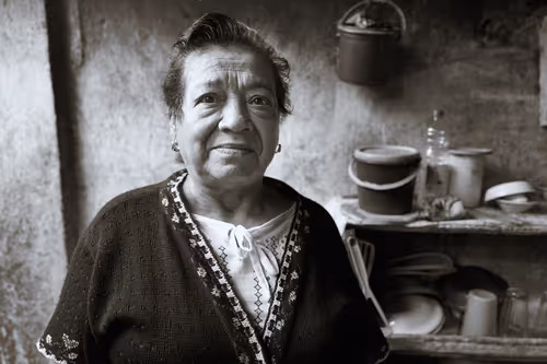 Item #63564870946985135886813841758928260740997425231874414062231035173874585042945 Media