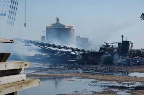 Item #77583281568737235436217946850455306889185240163730885588302184221881715916801 Media