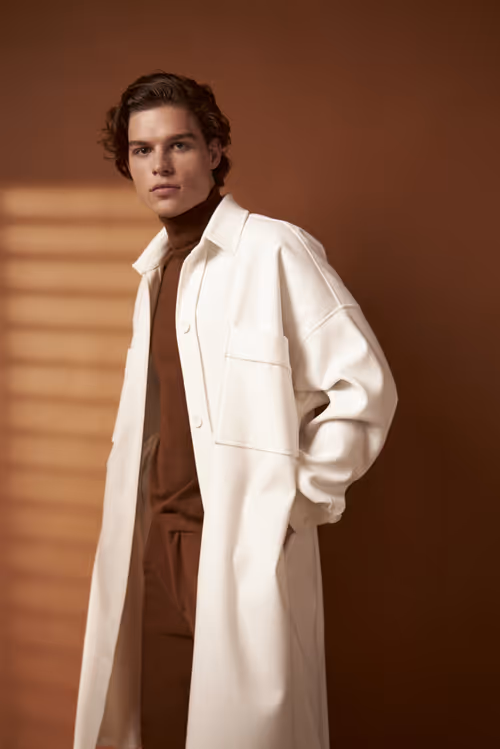 Item #41269307868036396015874278936930892365752231098773172648016575428477595942913 Media