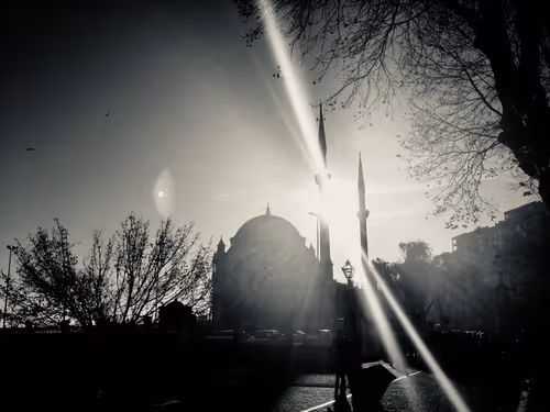 Item #7988524424816473243042003724415828216884169392000493030133153245871487320065 Media