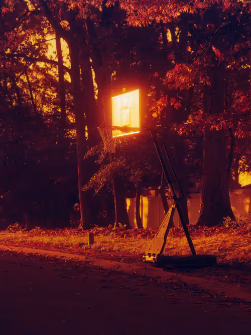 Item #104036062148512439184132714077896509031286887957779838071492283817964307742721 Media