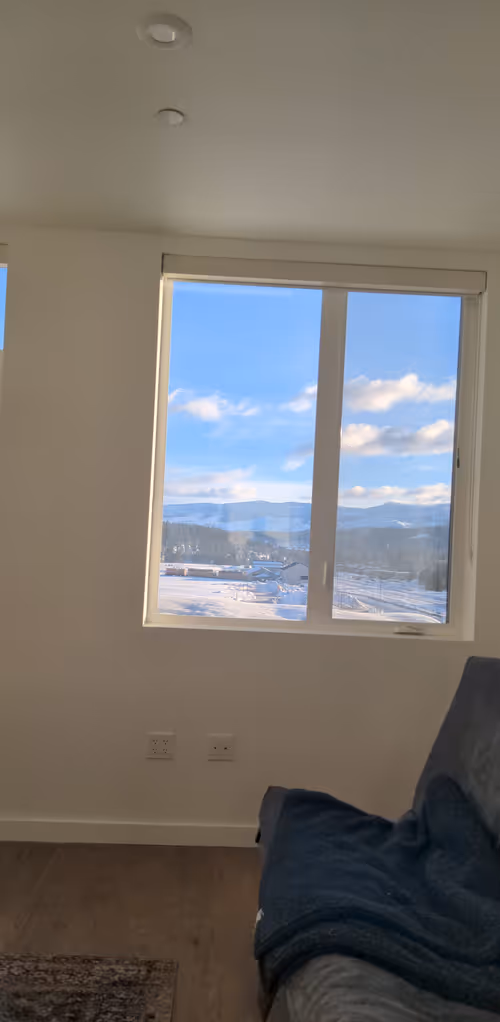 Item #79644597349632565254214551632190553836802083177341677348011396637193784000513 Media