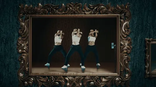 Item #592699729192267384521506861067628452160838480315371124961730375316305608705 Media