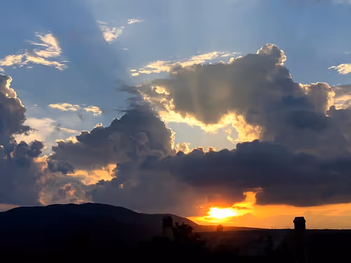 Item #67037274440608150470100459990670935726162063003688534097553106953069318373377 Media