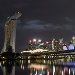 MBS+Benjamin Sheares Bridge Singapore: Livings by the Bay. Photography by Philip Wong