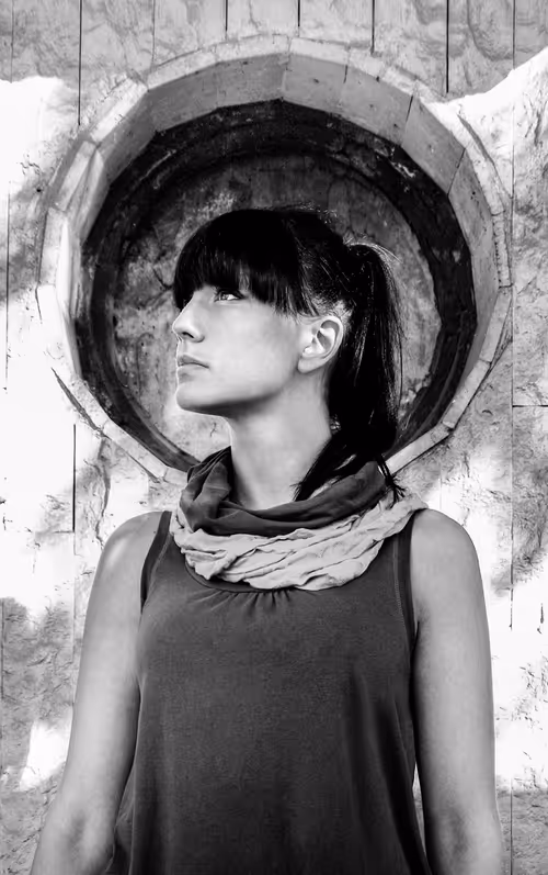 Item #78779691148455323171886345631012233382671645347484645066239978779475647135745 Media