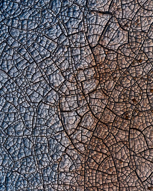 Item #48569969918486252391313193872888082509063999467385227964737452520062240948225 Media