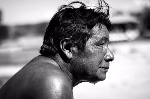 Item #68668679460733179751995579046996266075263869281073028949934511768421554716676 Media