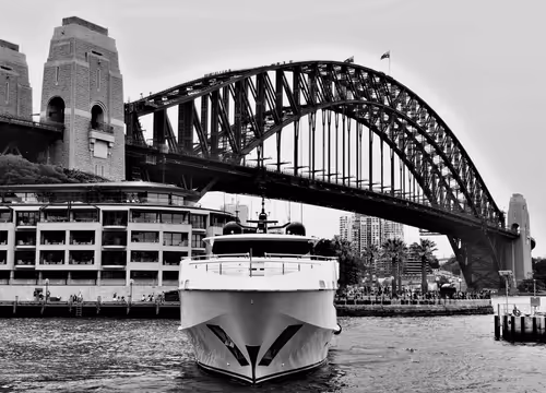 Item #60286361363657250857601775030637471218171117852543341295073303985463706517505 Media