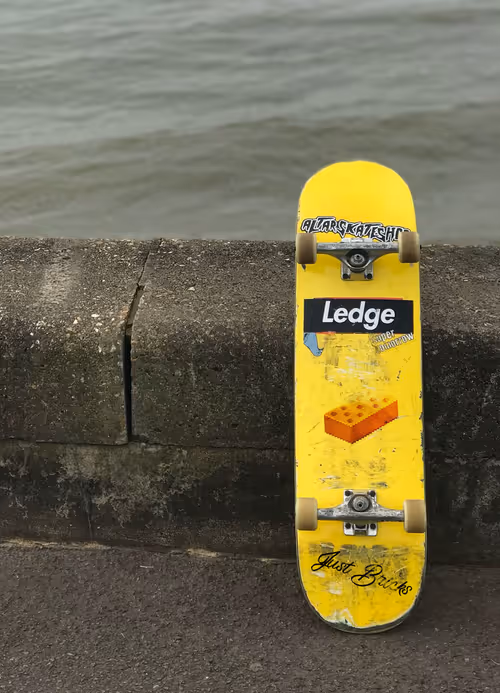 Item #54592082719803053098543928044698800442533756316367598168258736776907163959297 Media