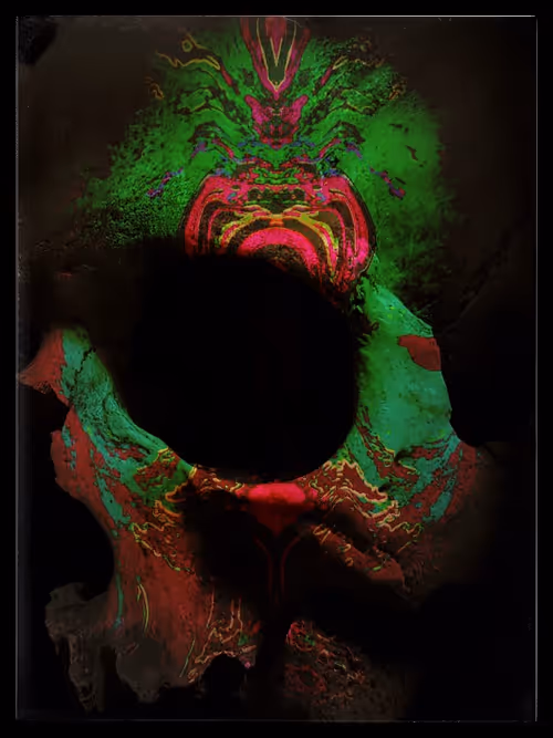 Item #94838594533261103893291986138225201053225645527473314141330012672364239650817 Media