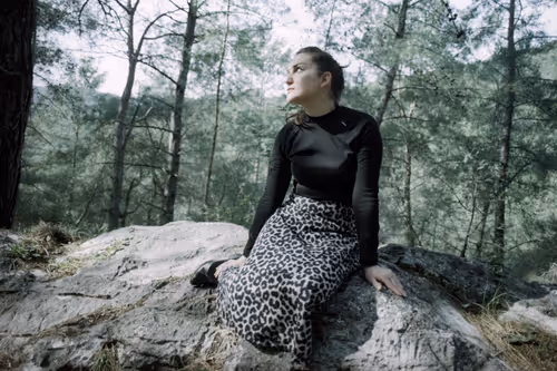 Item #108114342104392653736314500859474189257367411327069604905681252920451689086977 Media