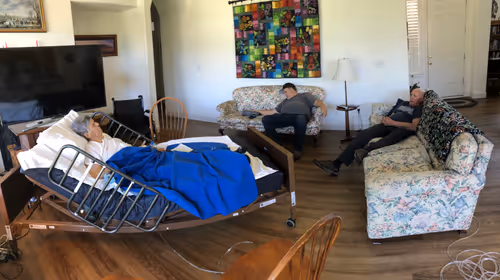 Item #89800436322282441326154727801186844490851588663360340175639708799321147179018 Media