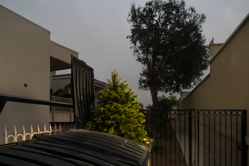 Item #97596376492587480991564299989885194485729582935183473269224319378366050336769 Media